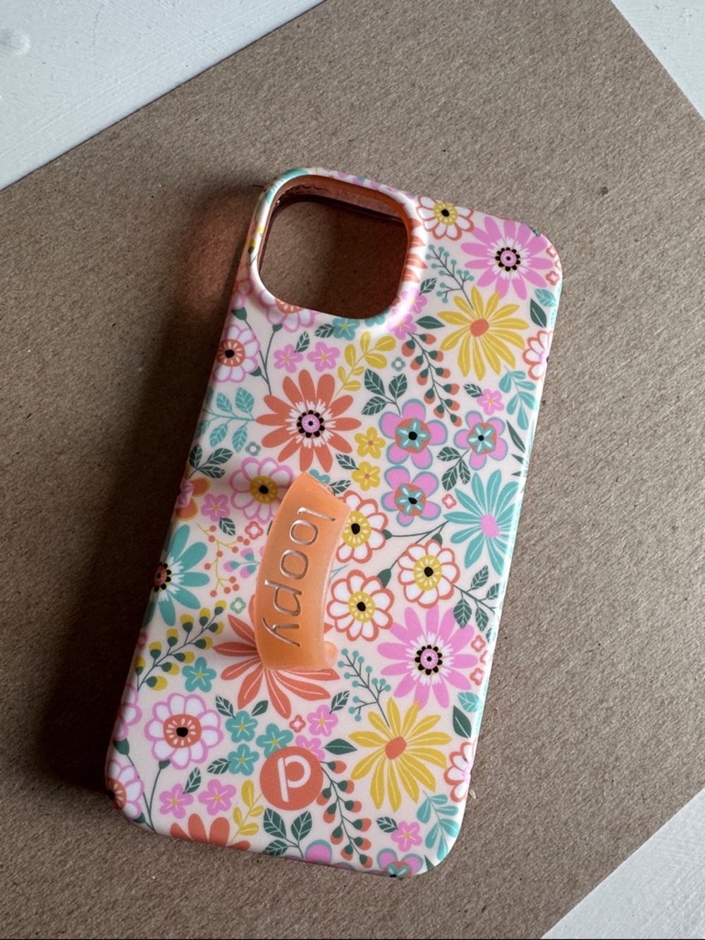 Loopy phone case
